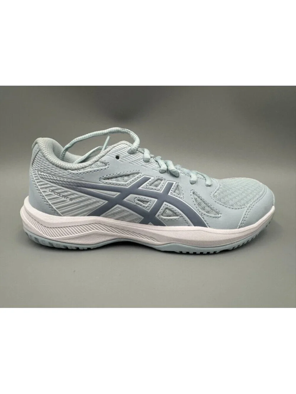 Women’s ASICS Upcourt 6 Volleyball Shoes, Cool Grey/Grey Blue, Size 6.5 w/Box